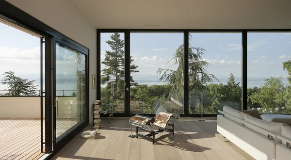 New pavilion in dialogue with neighboring buildings.